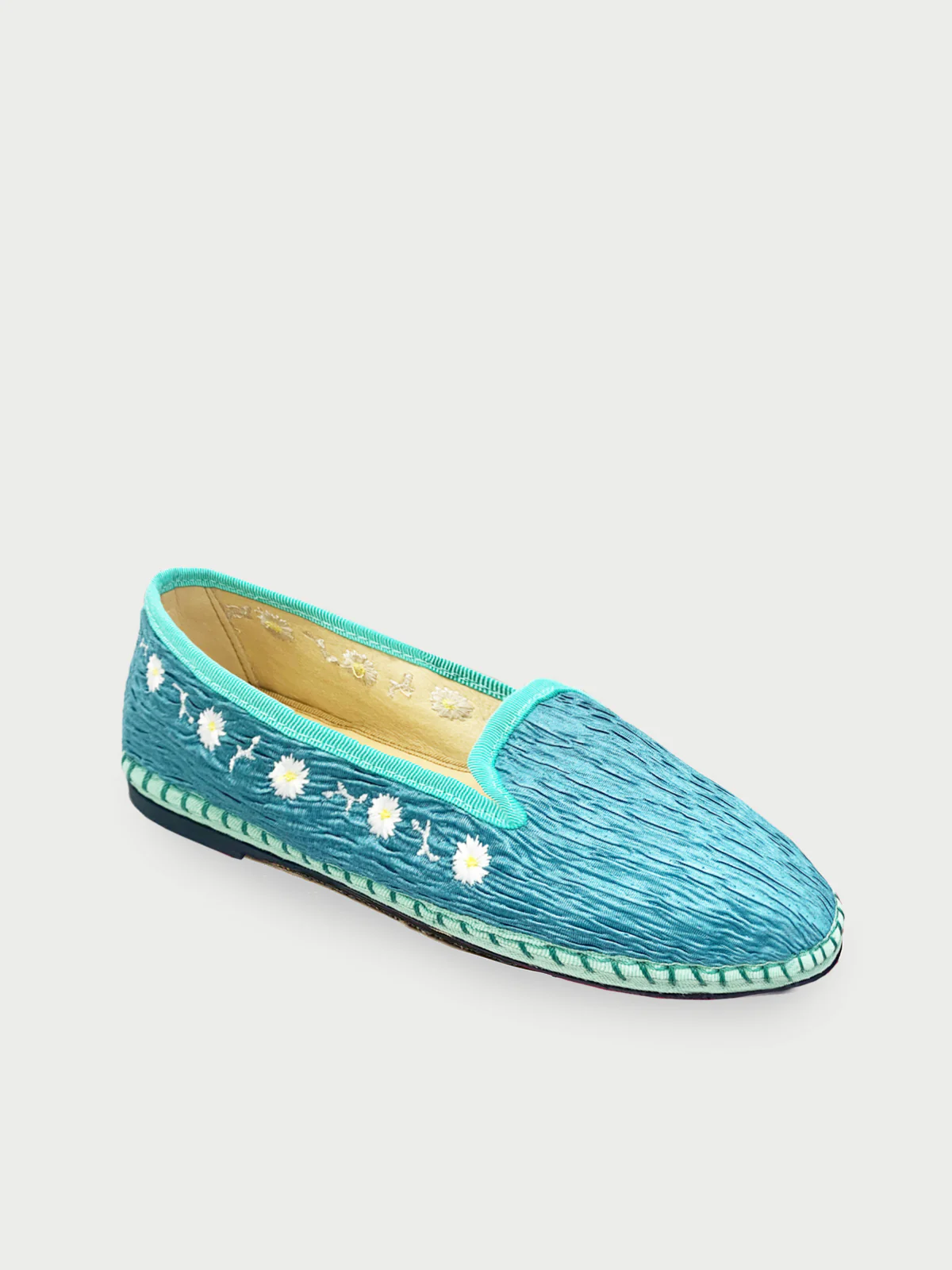 Smoking Daisy Blue - Image 2